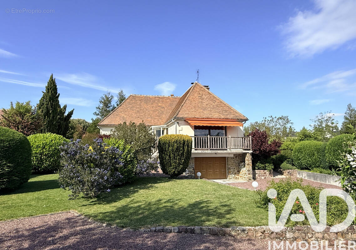 Photo 1 - Maison à PONT-L'EVEQUE