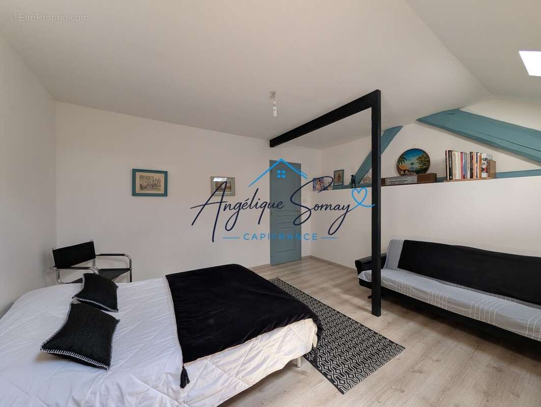 Chille – maison de village mitoyenne de 160 m² avec garage, stationnement - photo 21