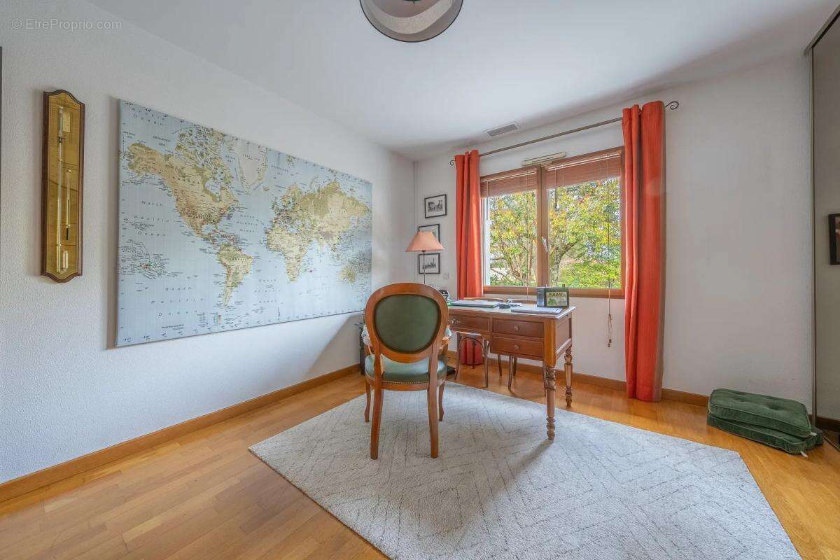 Maison à SAINT-LOUBES