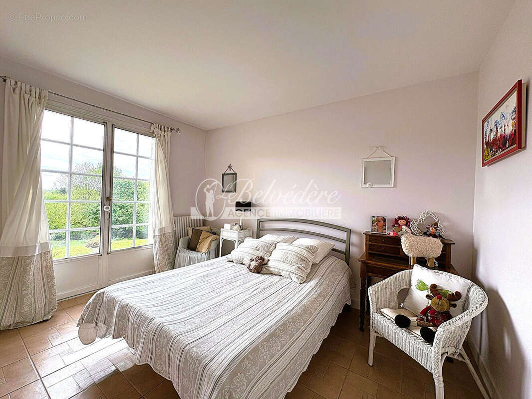 Maison à SAINT-PRIX