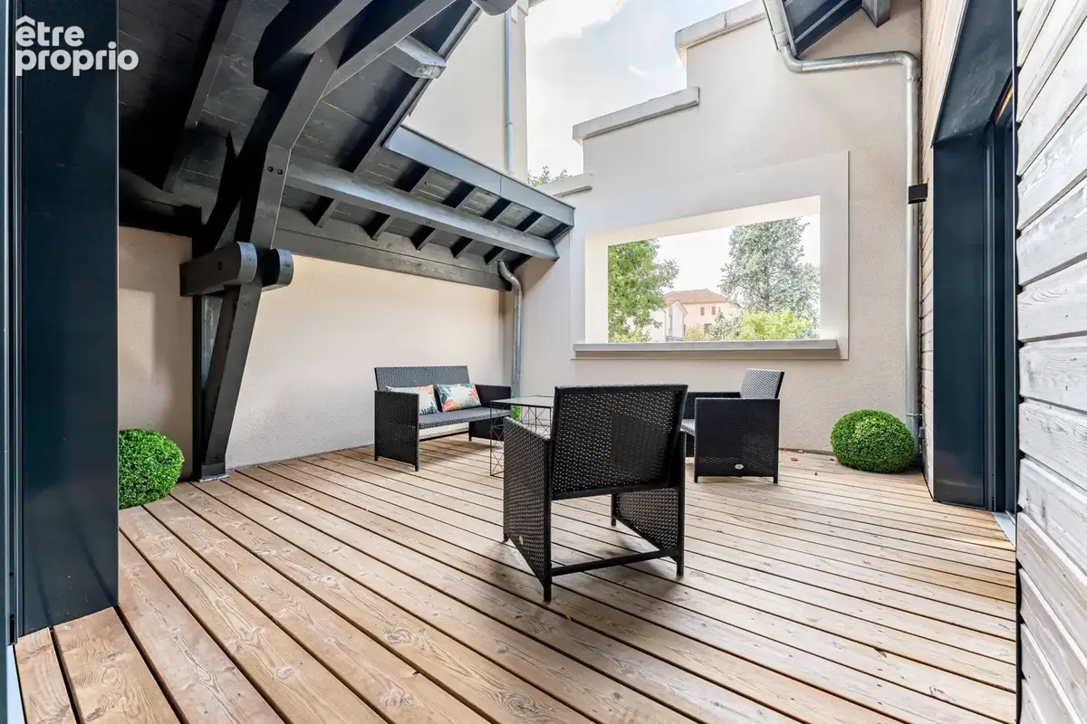 Craponne Centre   Loft 4 pièces avec terrasse tropézienne - photo 4