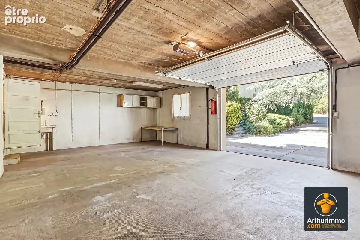 Maison 180 m² – 5 chambres – terrain plat de 3 020 m² – 143 m² de garages - photo 16