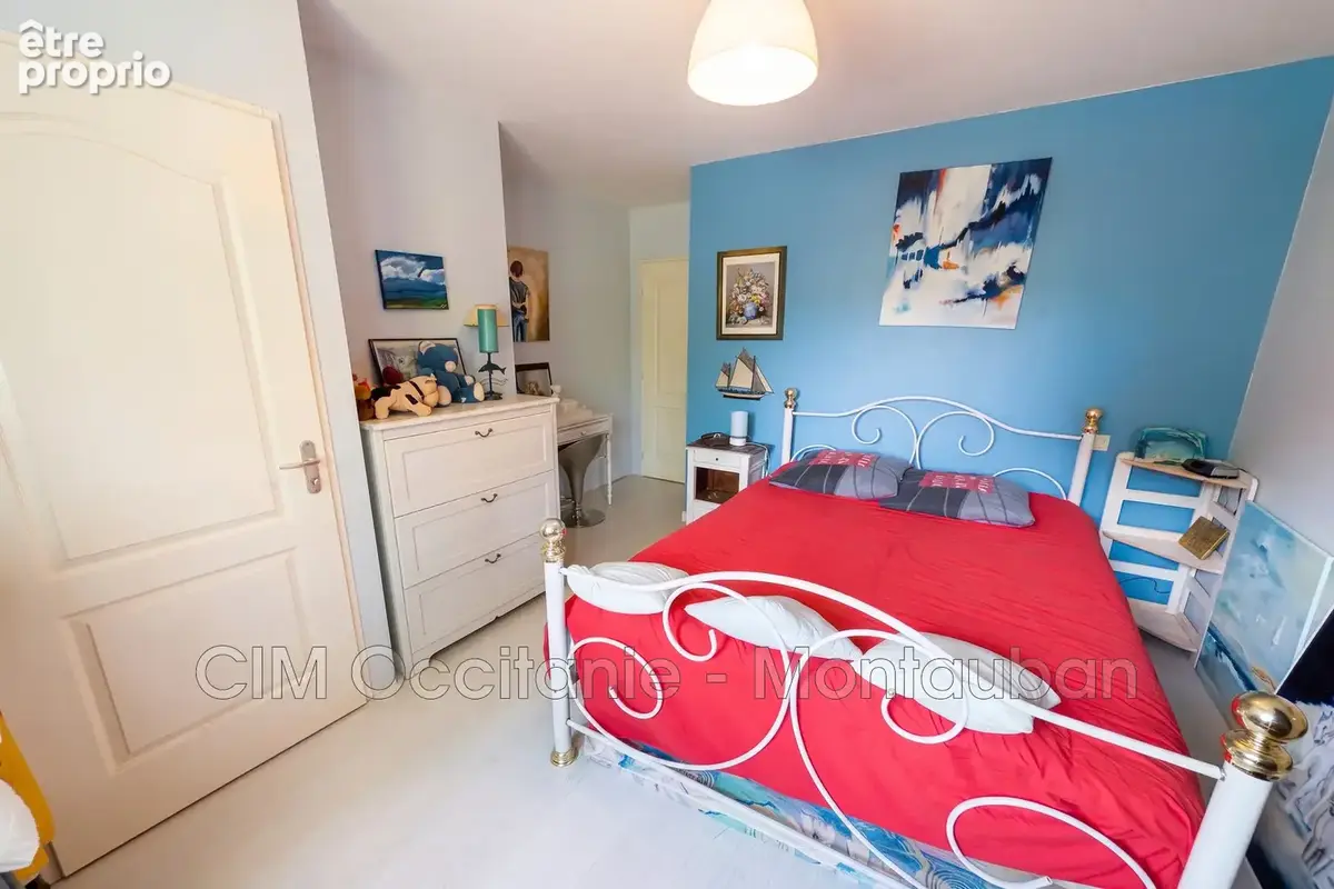 Maison 4 pièces 137 m² à vendre à Saint-Nauphary (82370) - photo 8