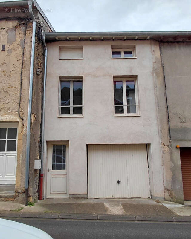 Maison à GORZE