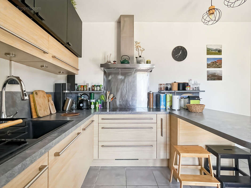 Maison à ENSUES-LA-REDONNE