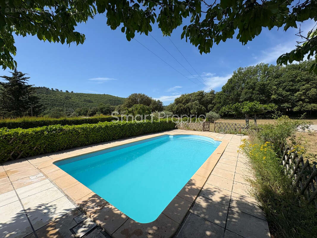 Maison à ALLEMAGNE-EN-PROVENCE