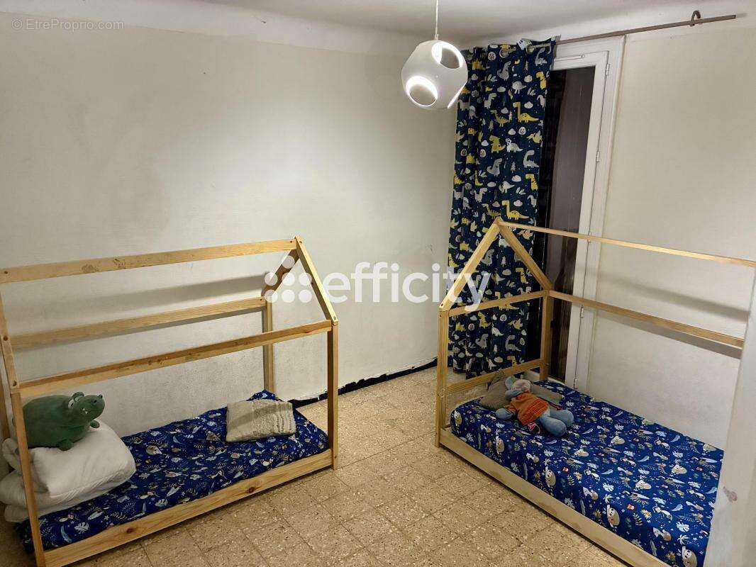 Appartement à MARSEILLE-15E