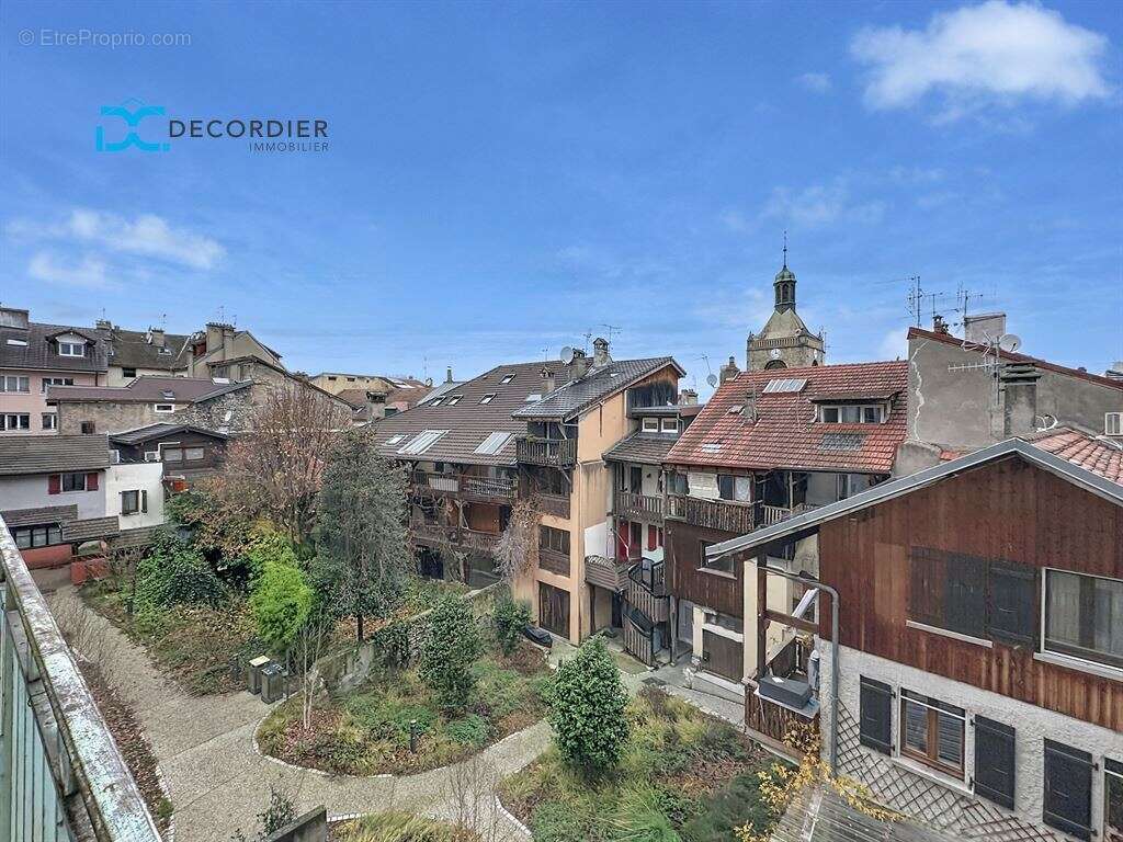 Appartement à EVIAN-LES-BAINS