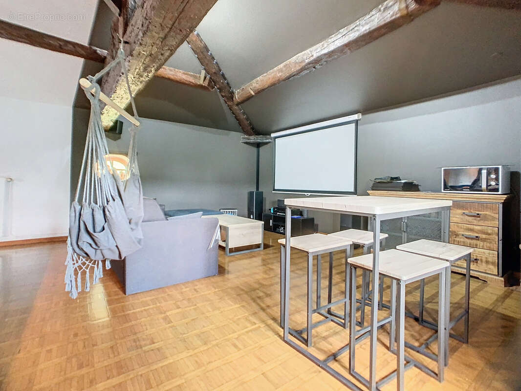 Maison à CHASSE-SUR-RHONE