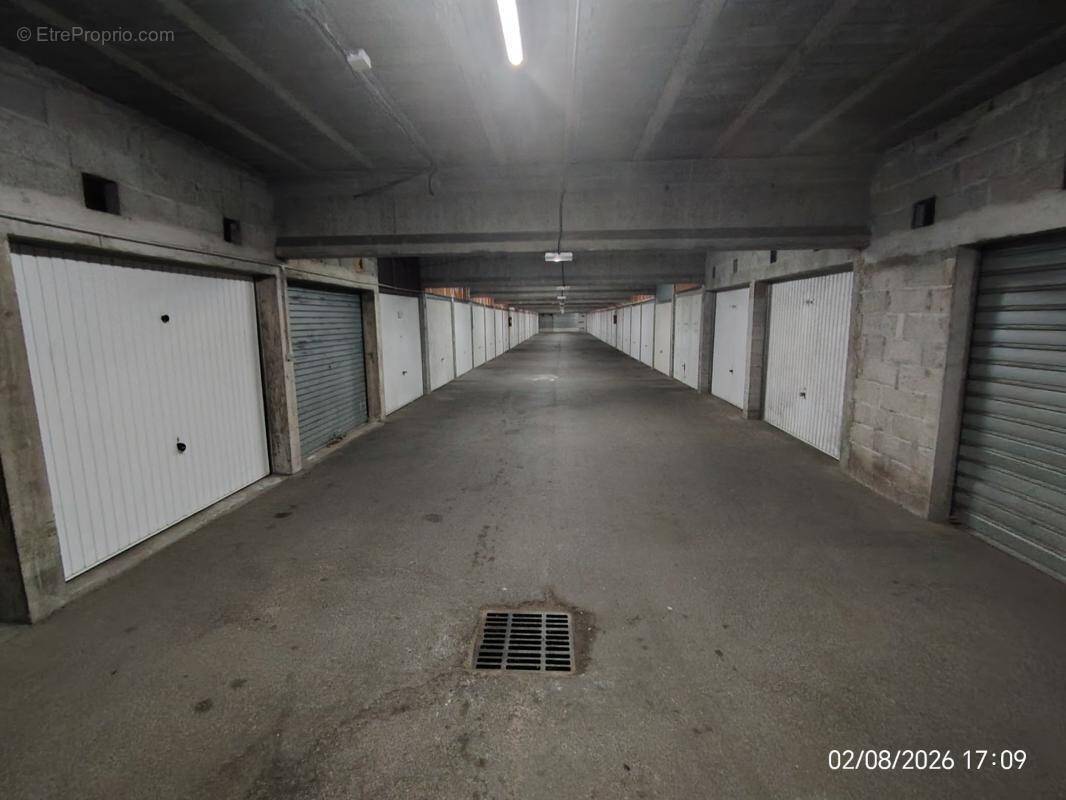 Parking à VALENCE