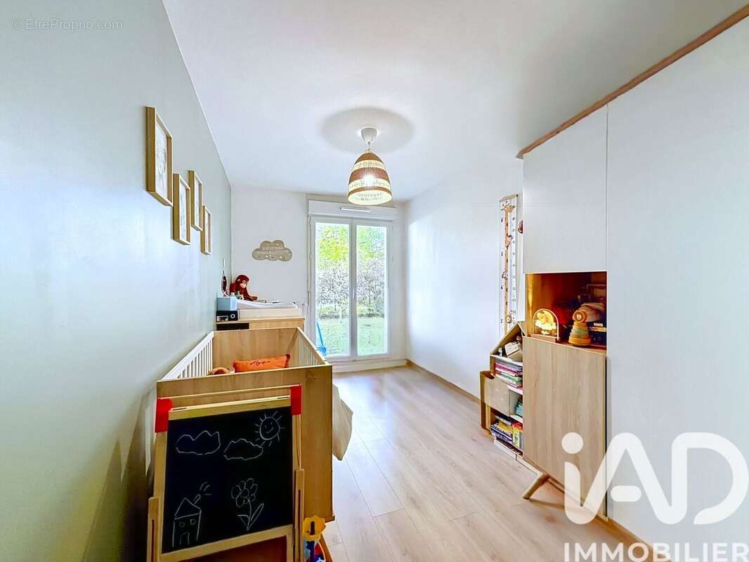 Photo 8 - Appartement à LE PLESSIS-TREVISE
