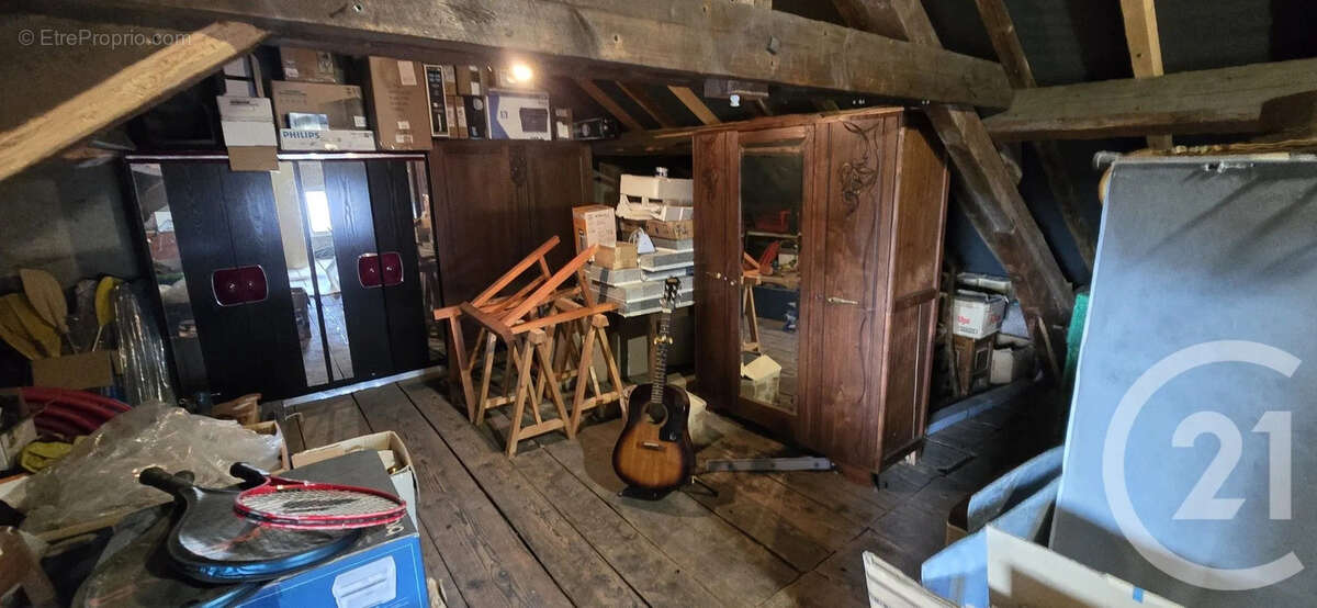 Maison à LE CREUSOT