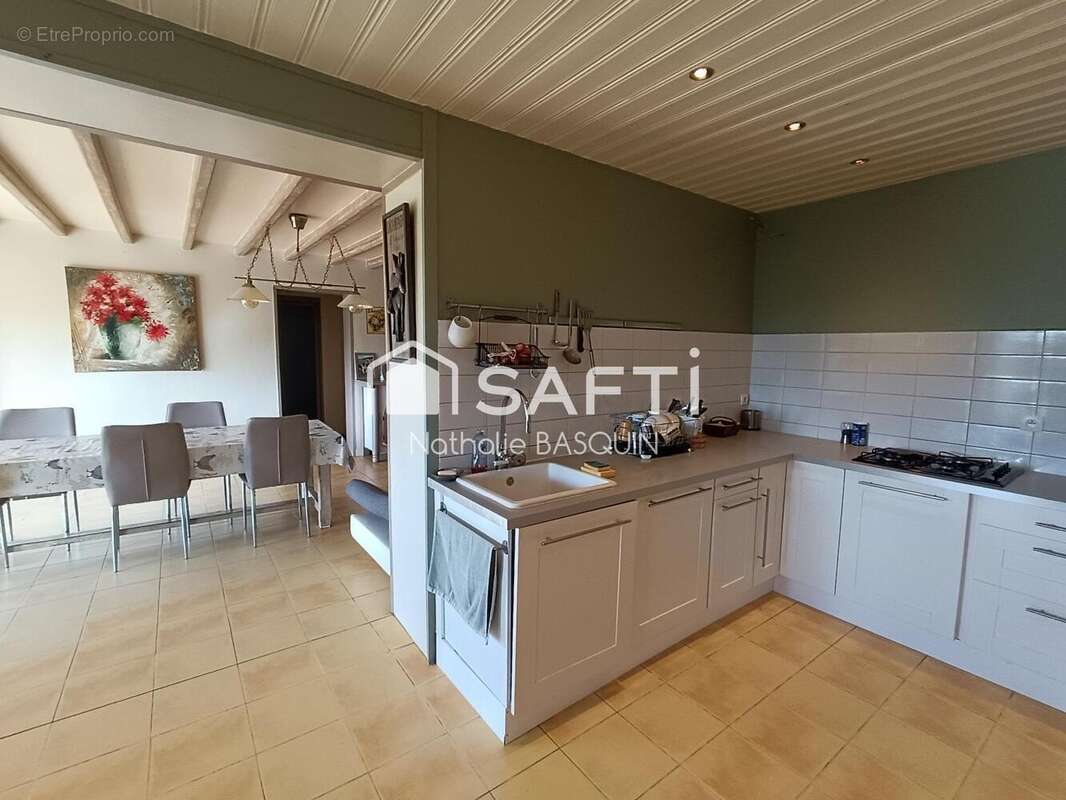 Photo 8 - Maison à MARCILLY-LES-BUXY