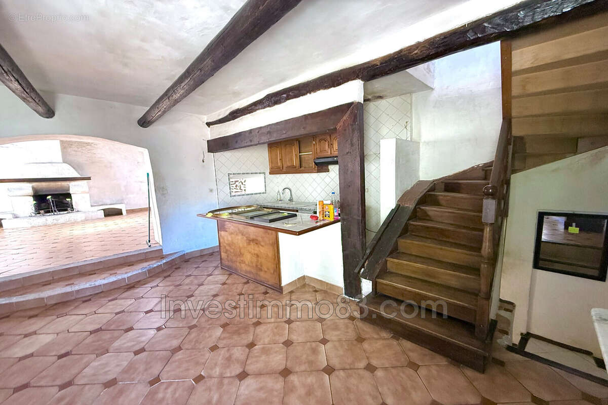 Maison 55 m² à Peypin  - photo 5