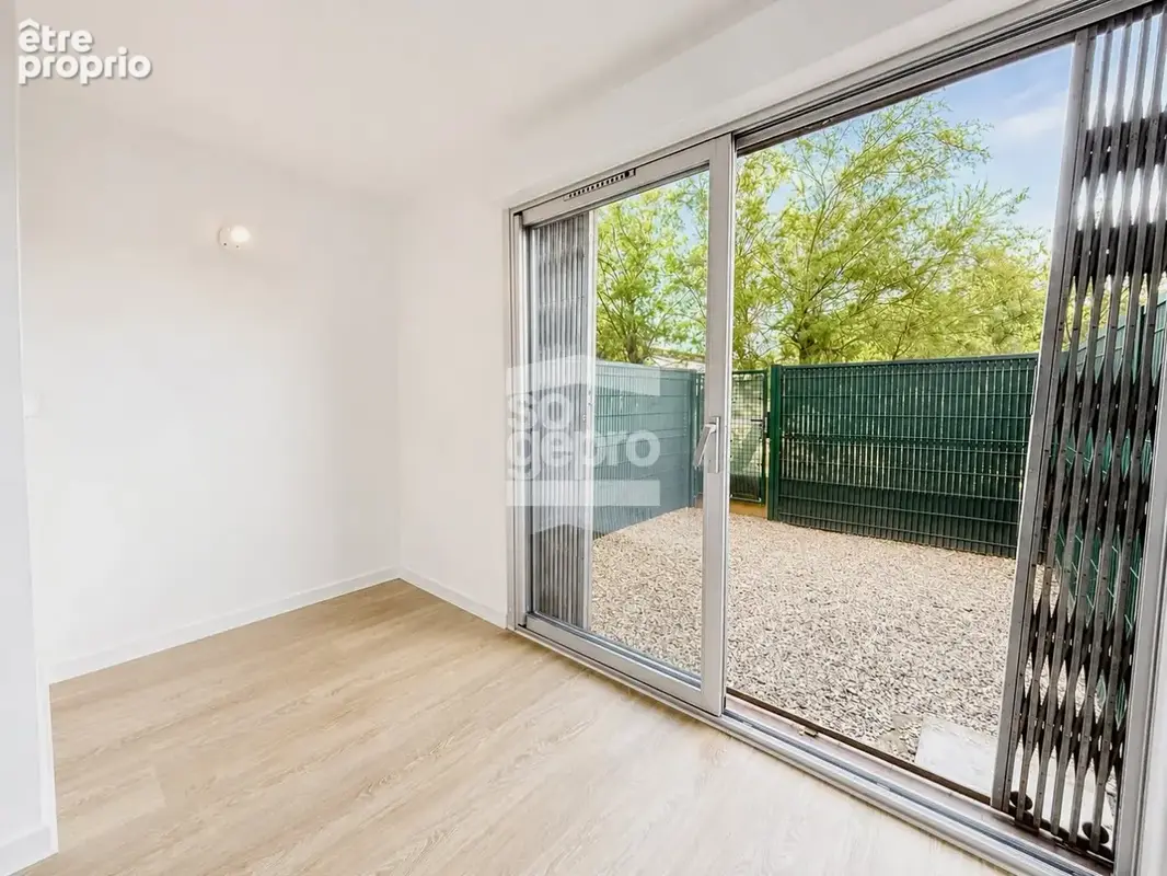 Réf : 2254 - Vente Studio en rez-de-jardin proche de la plage du Môle au Cap d'Agde ! - photo 2