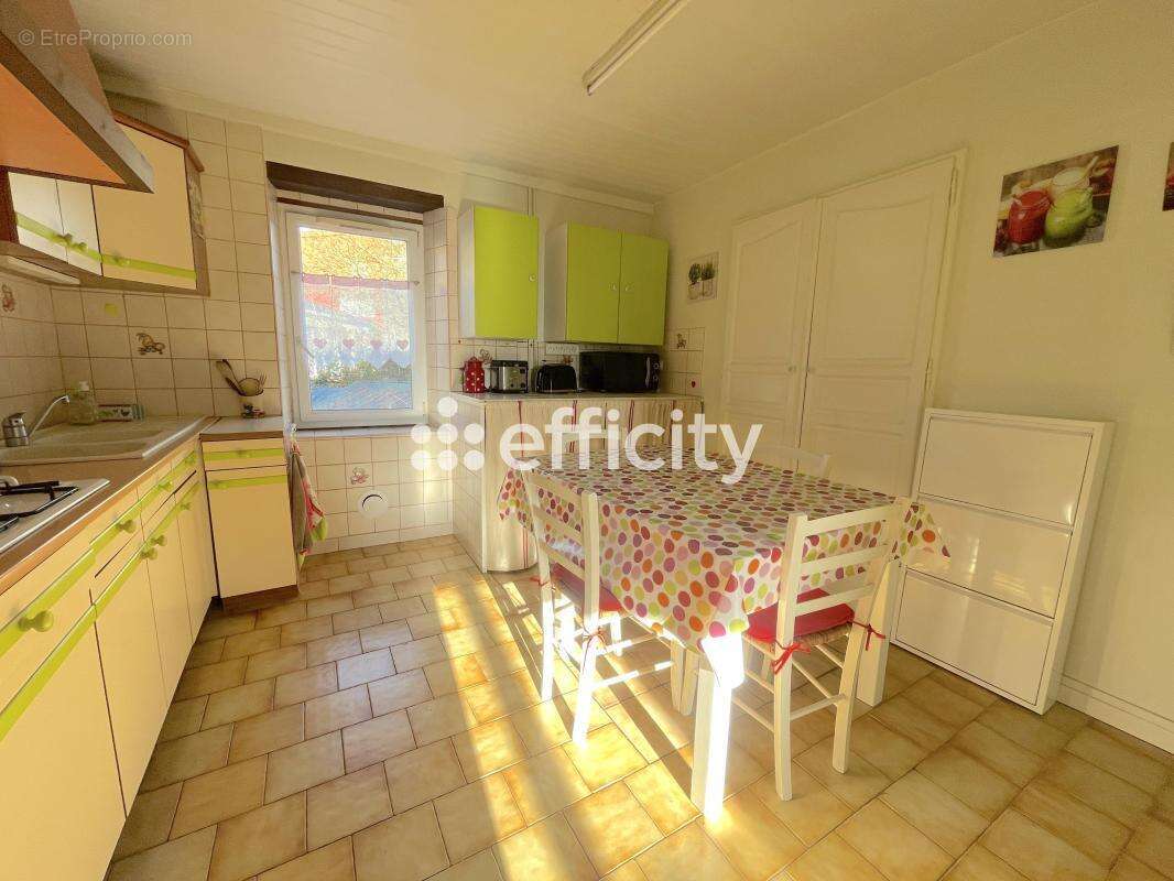Appartement à INZINZAC-LOCHRIST