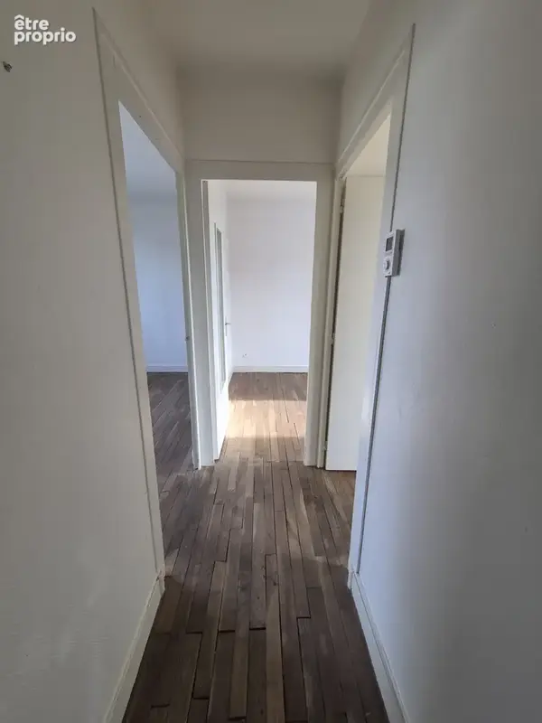 Maison familiale avec sous-sol complet et jardin clos - photo 8