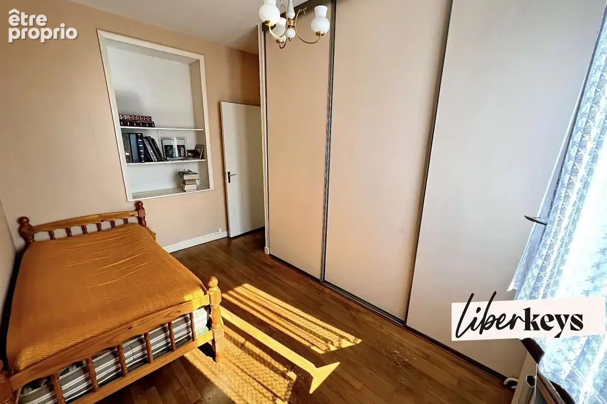 Maison de 114m2- 6 pièces - Terrain 1801 m2 - Chatellerault Nord - photo 16