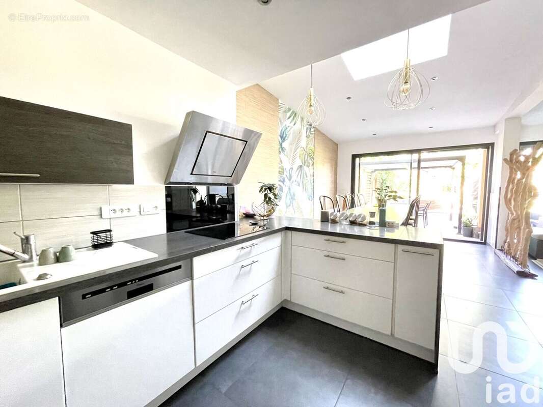 Photo 2 - Maison à VILLECRESNES