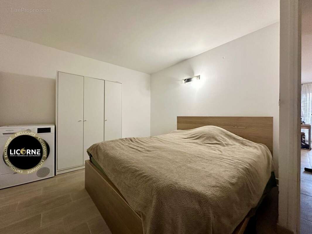 Appartement à LE PUY-SAINTE-REPARADE