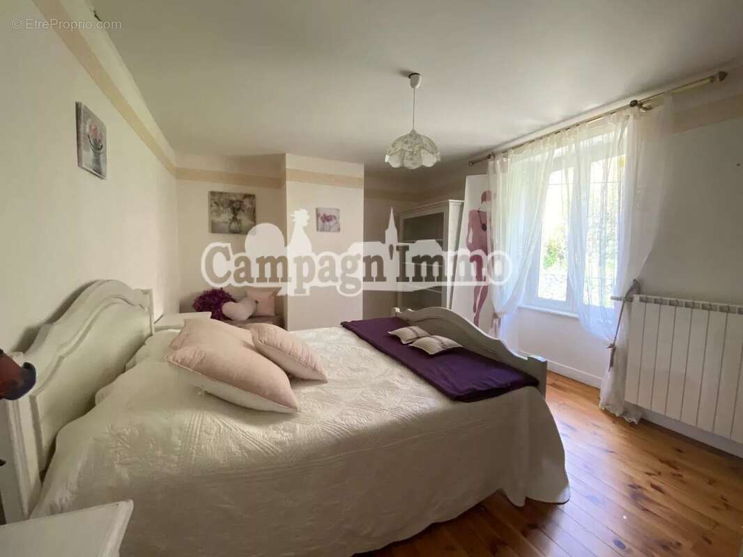 Maison à SAINT-VINCENT-DE-REINS