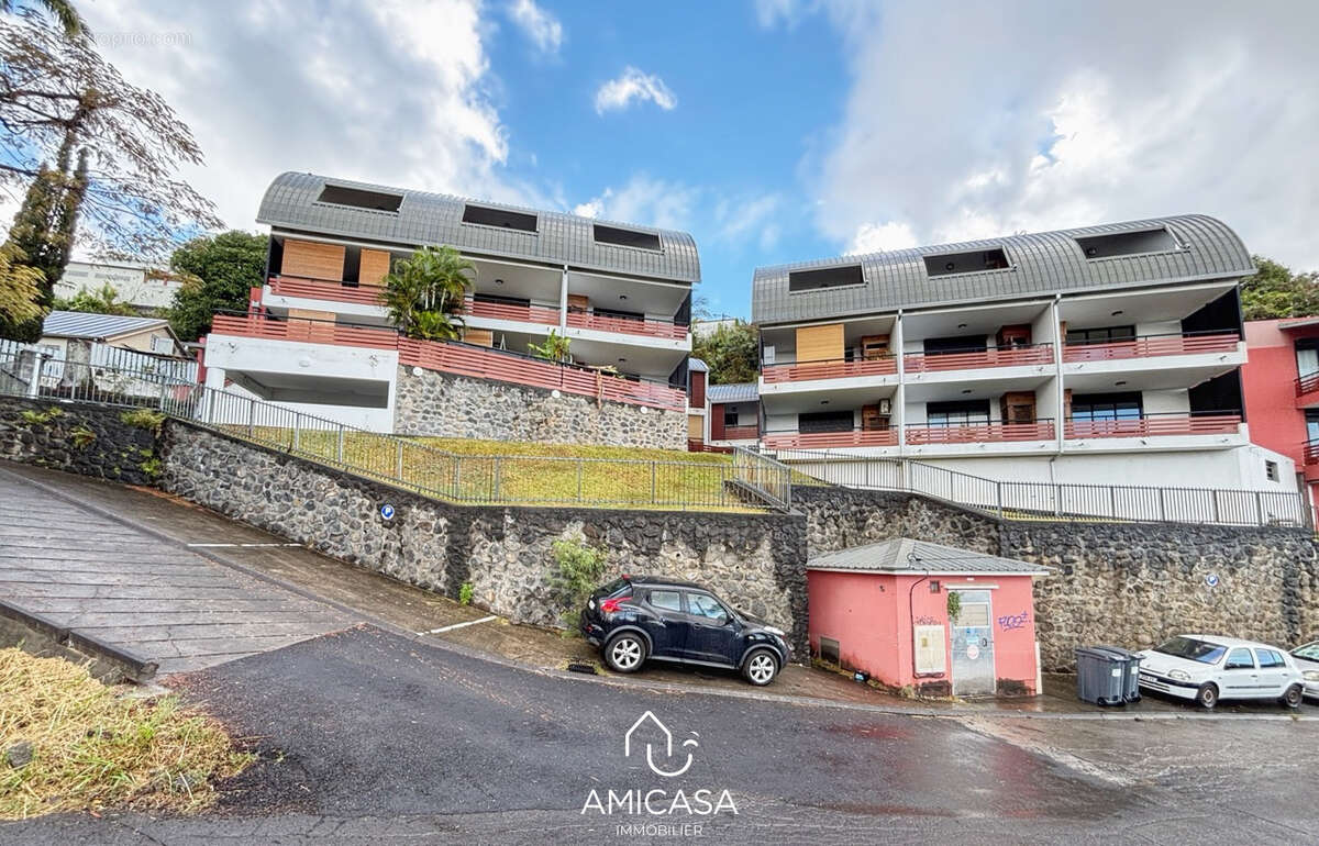 Appartement à SAINT-DENIS