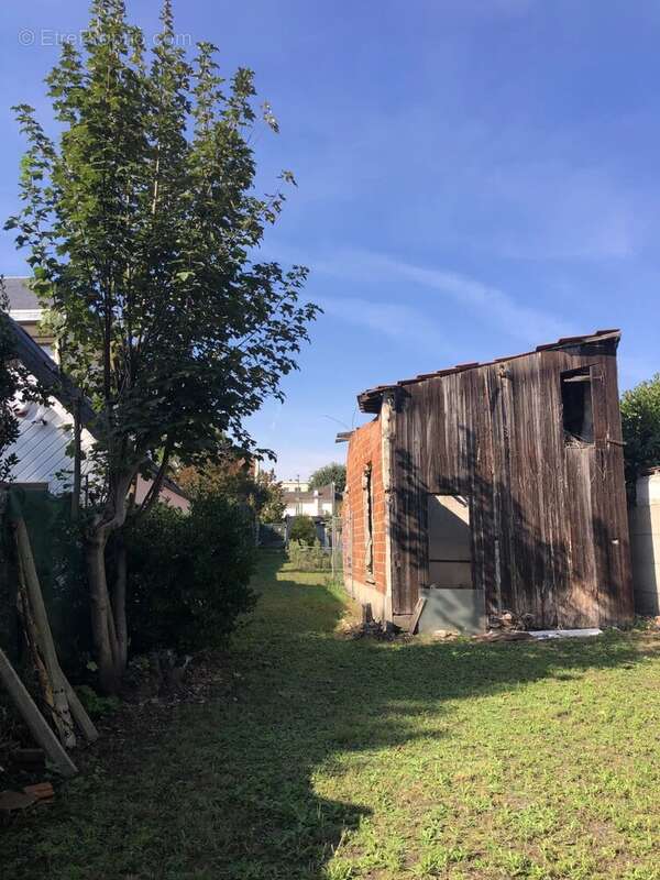 Terrain à MAISONS-LAFFITTE