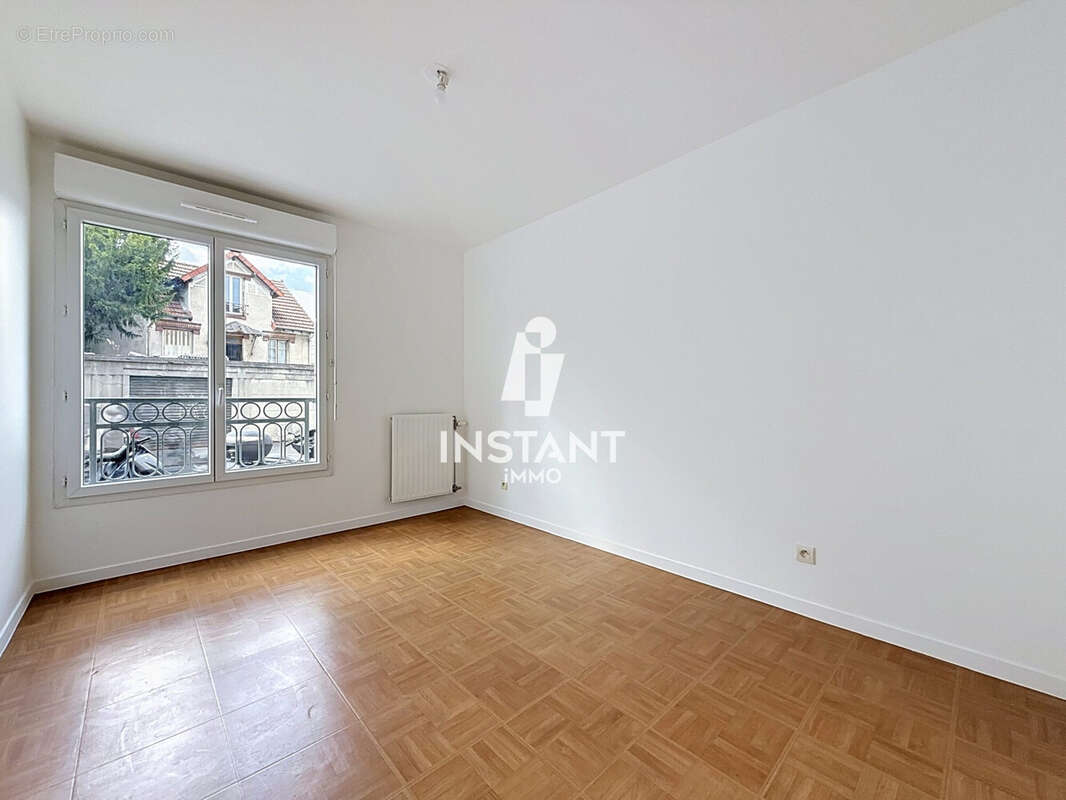 Appartement à LE PERREUX-SUR-MARNE