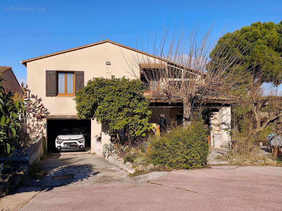 Maison à PUGET-SUR-ARGENS