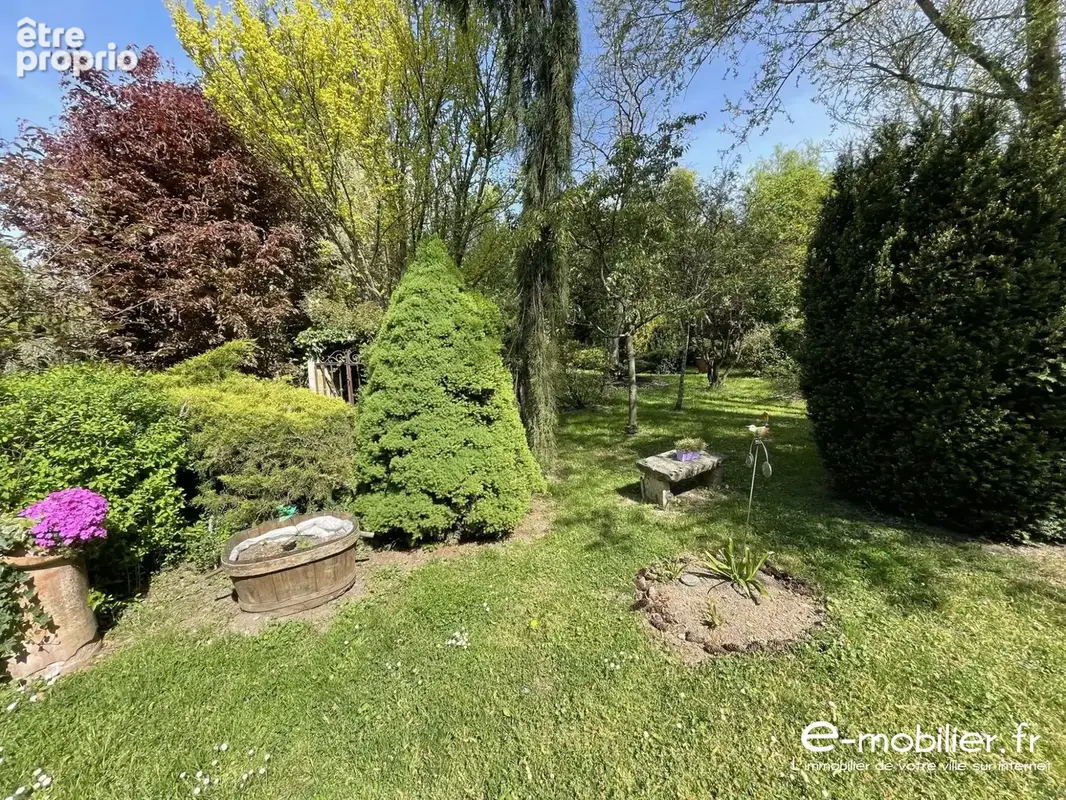 Maison 184 m² à Charlieu  - photo 3