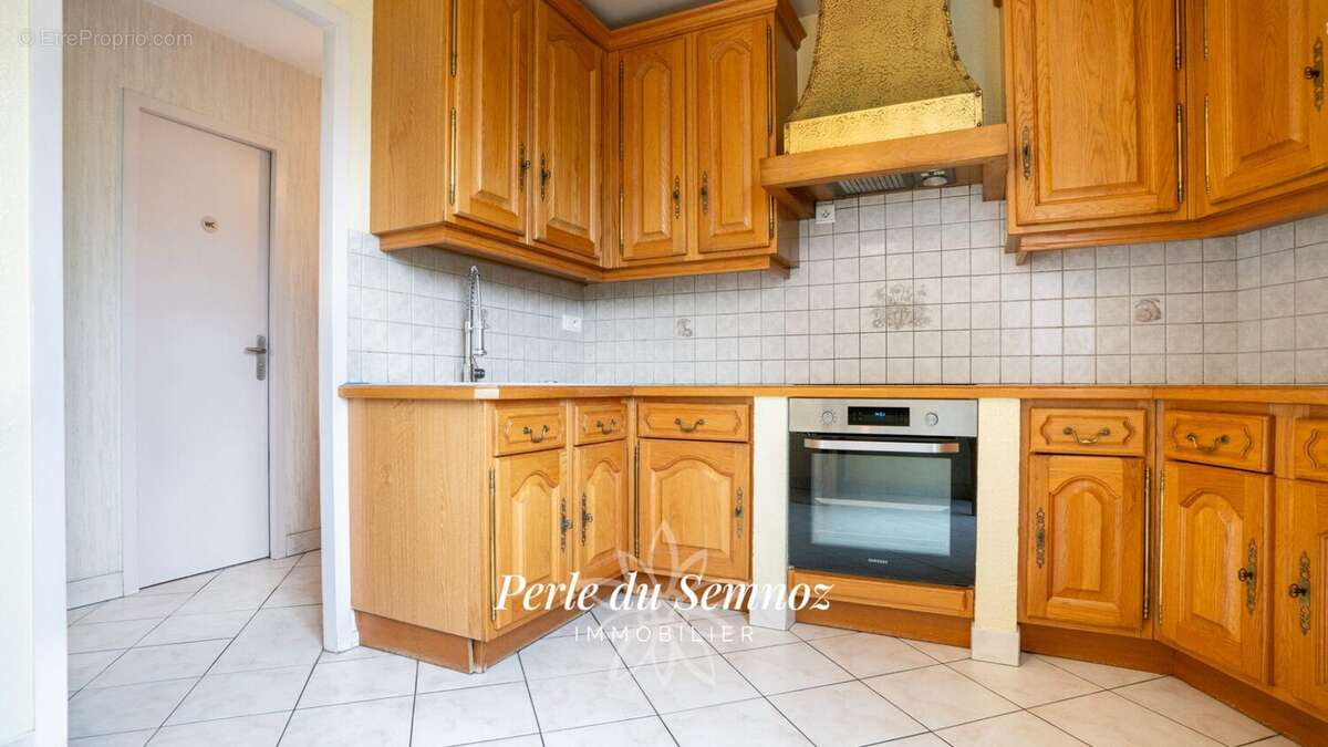 Appartement à SEYNOD