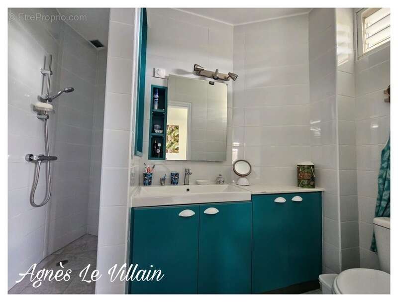 Appartement à DESHAIES