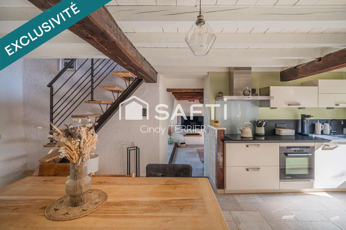 Maison 158 m² à Reaumont  - photo 6