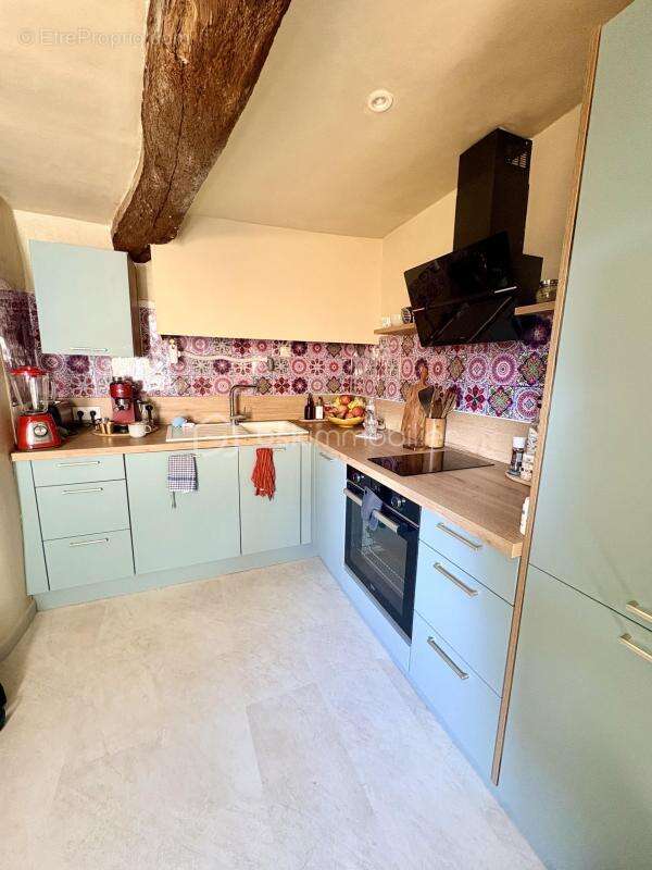 Charmant deux pièces au 1er étage d'un maison de village à ollioules - photo 2