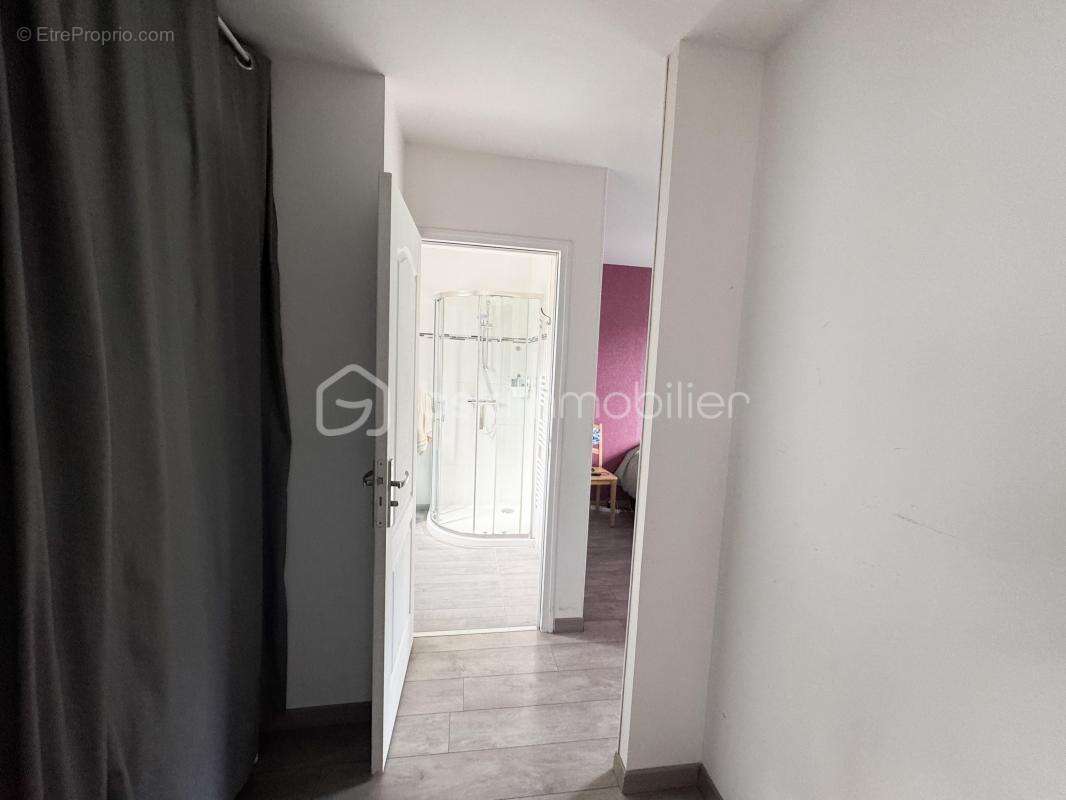 Maison à PORT-BRILLET