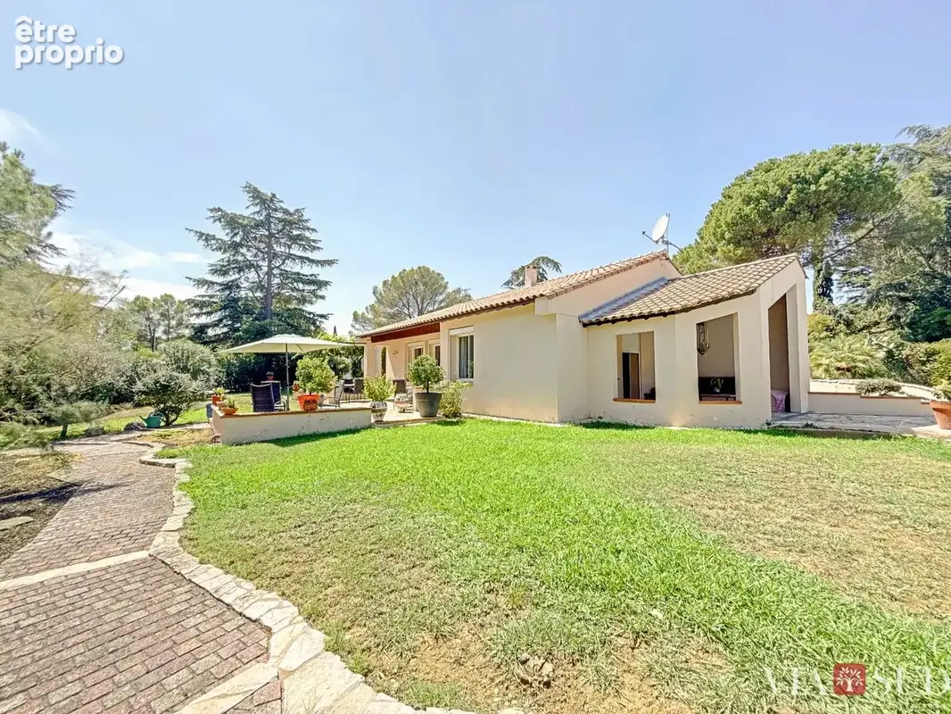 Béziers, quartier Montimas  plain-pied de 132 m² sur 2 077 m² de terrain - photo 3