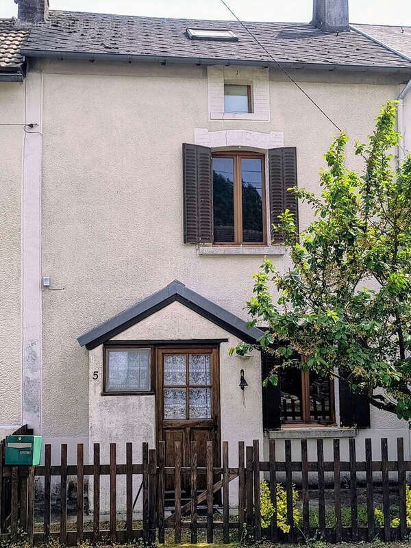 Maison à LA SOUTERRAINE