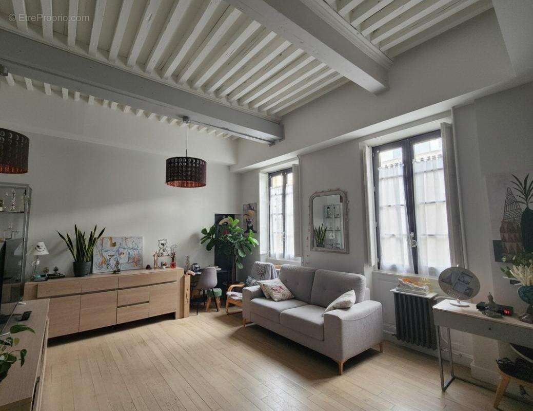 Appartement à CARCASSONNE