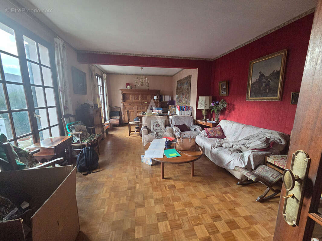 Maison à VITRY-SUR-SEINE