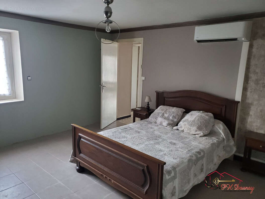 Appartement à LA VERNAREDE