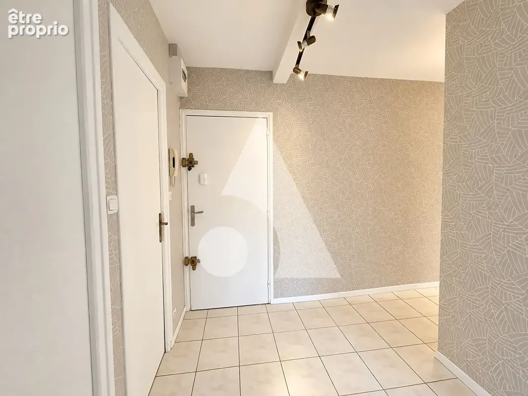 Bel appartement T4,  3 chambres, Lanester coeur de vie - photo 1
