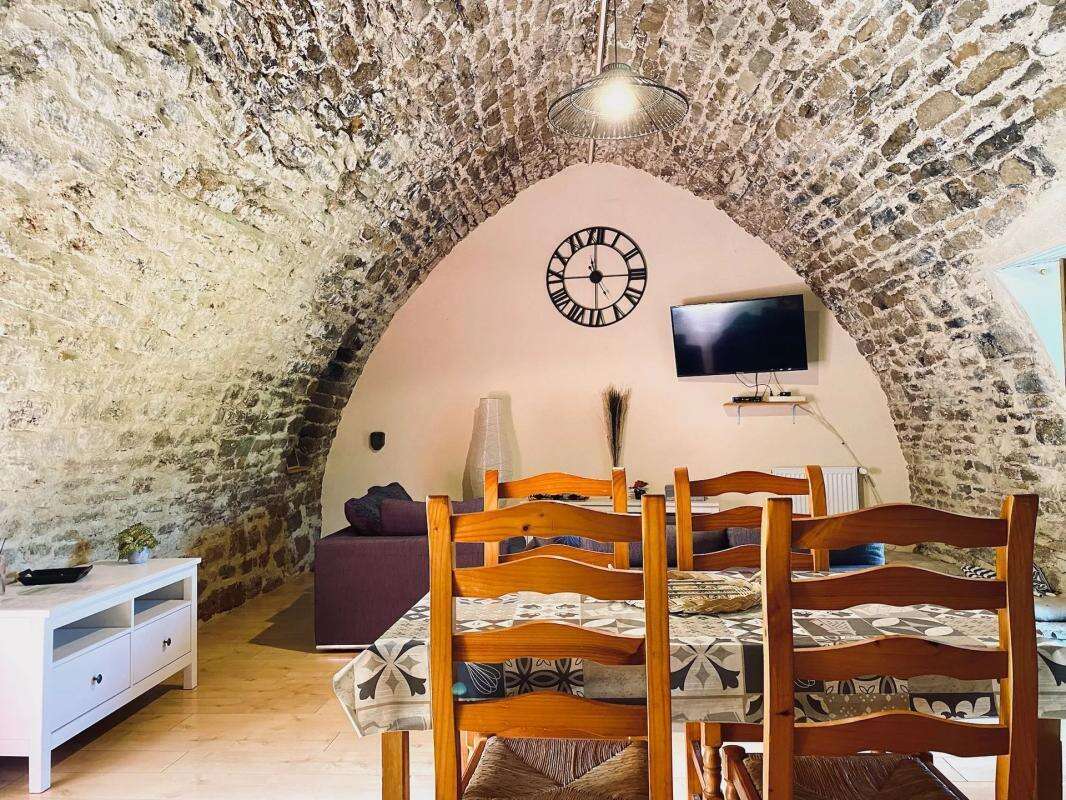 Maison à SAINT-BEAUZELY