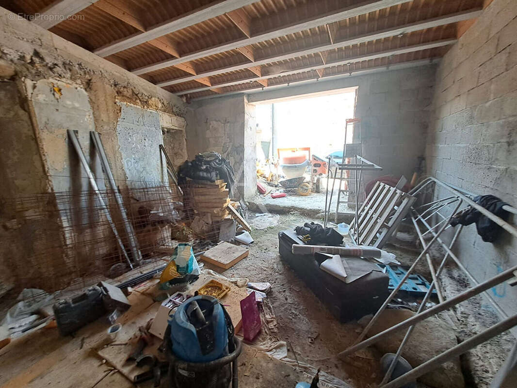 Maison à OLLAINVILLE