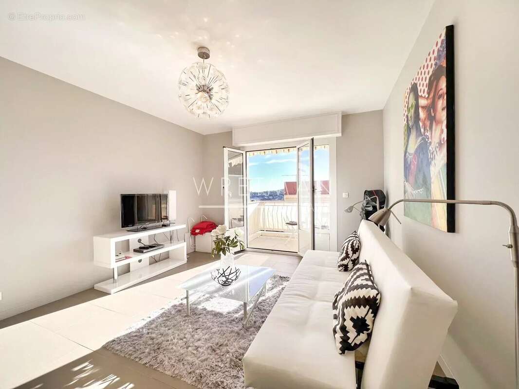 Bel appartement 2 pièces avec terrasse - Villefranche sur mer - photo 4