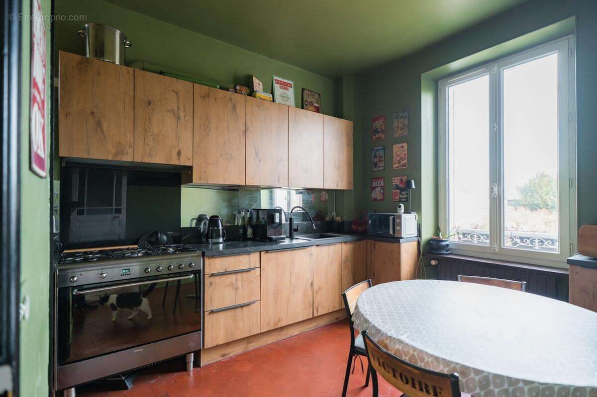 Maison 300 m² à Melun  - photo 15