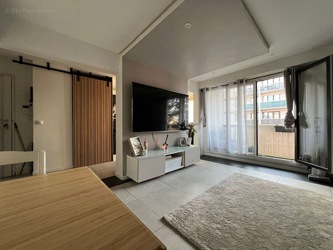 Appartement à TAVERNY