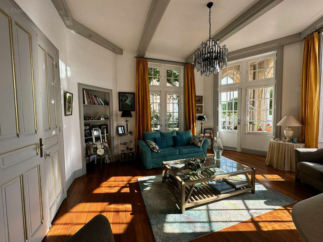 Appartement à VICHY