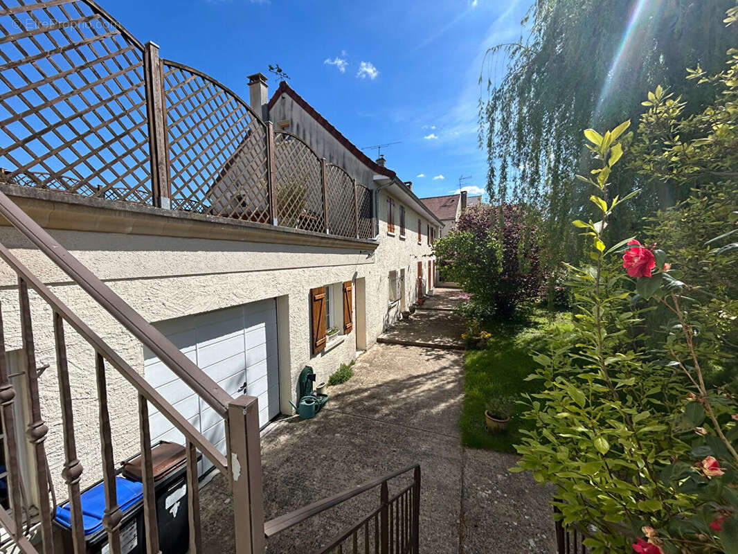 Maison à NANTEUIL-LES-MEAUX