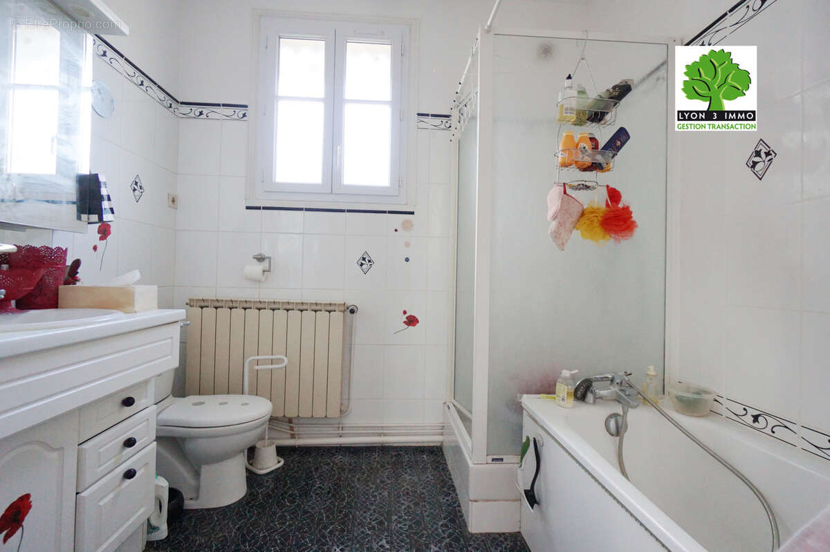 Maison à VILLEURBANNE