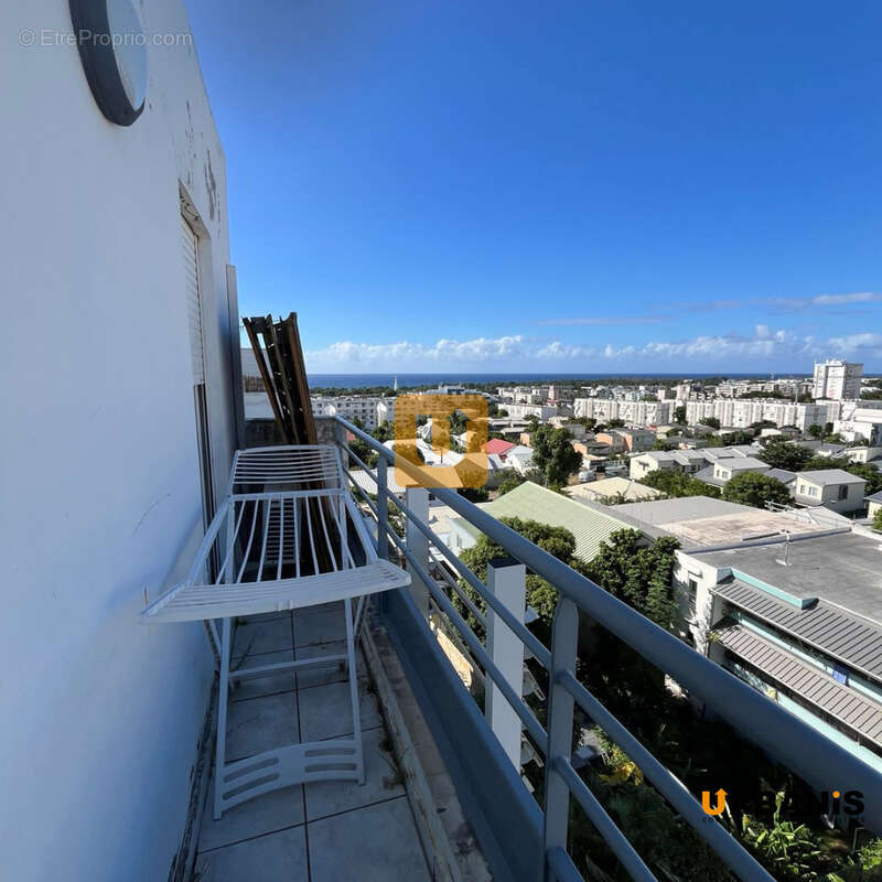Appartement à SAINT-DENIS